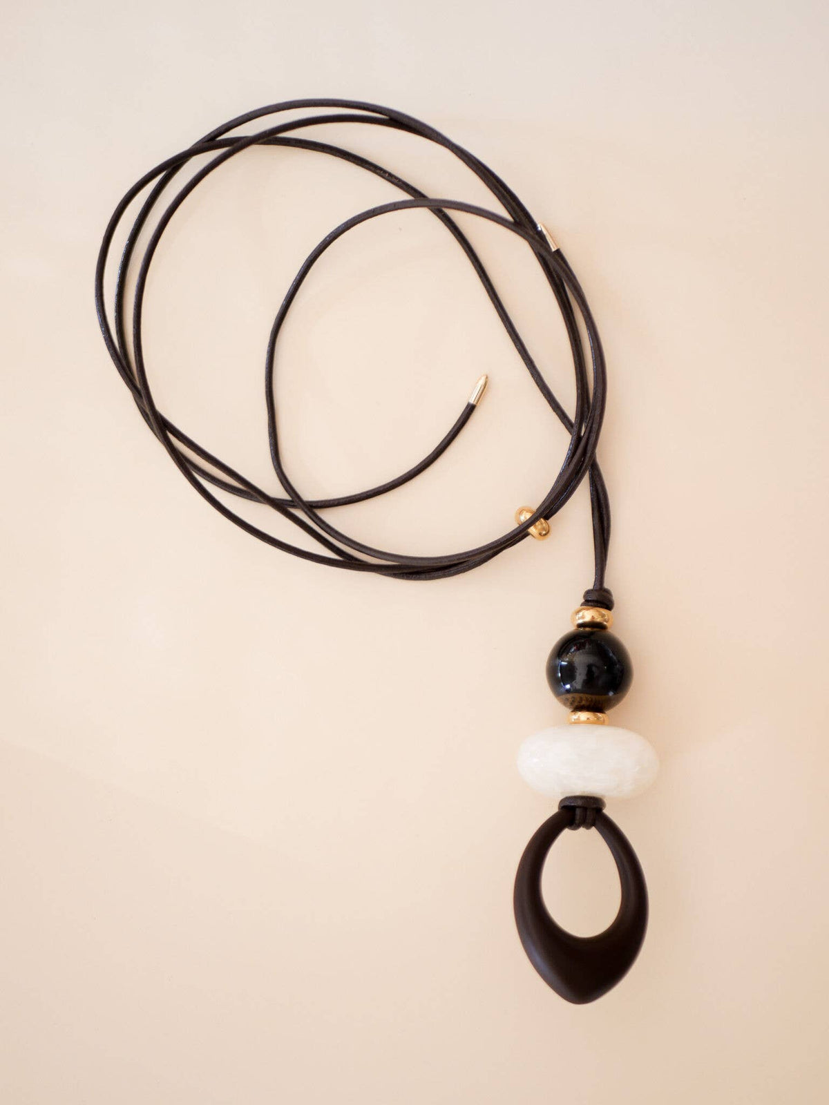 Collier Nino