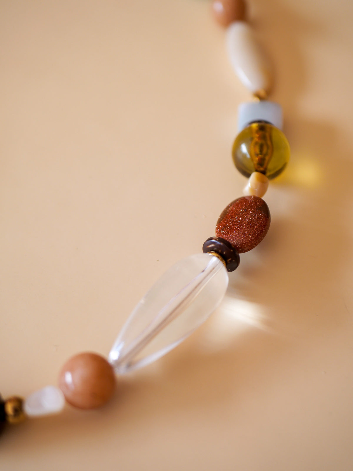 Collier Isor